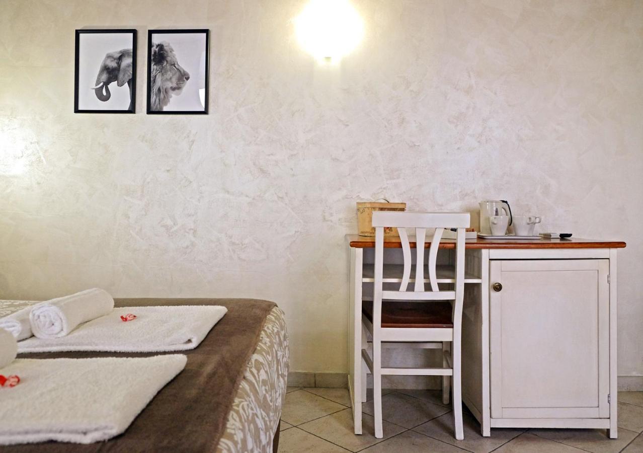 Re Monti Bed & Breakfast Rome Bagian luar foto