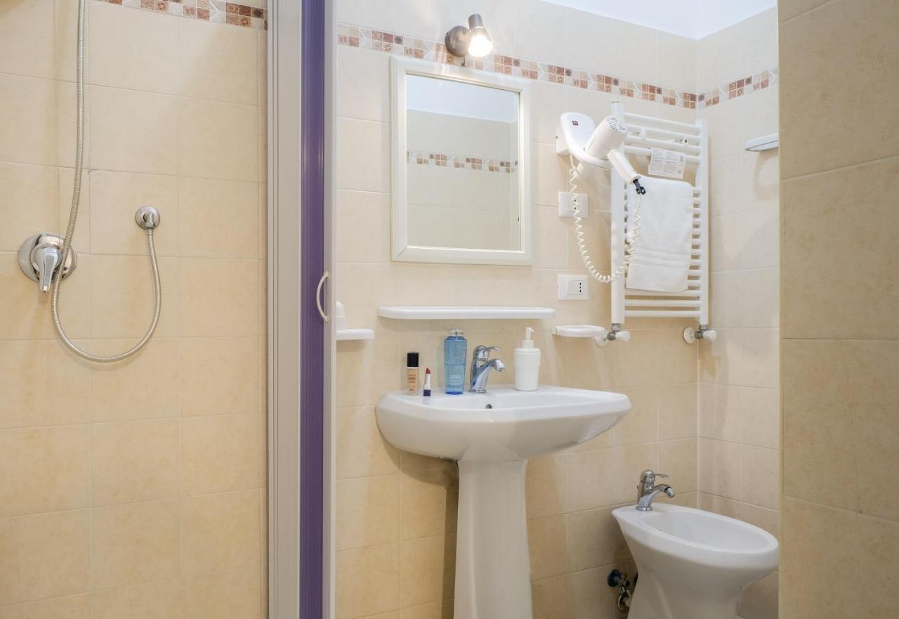 Re Monti Bed & Breakfast Rome Bagian luar foto