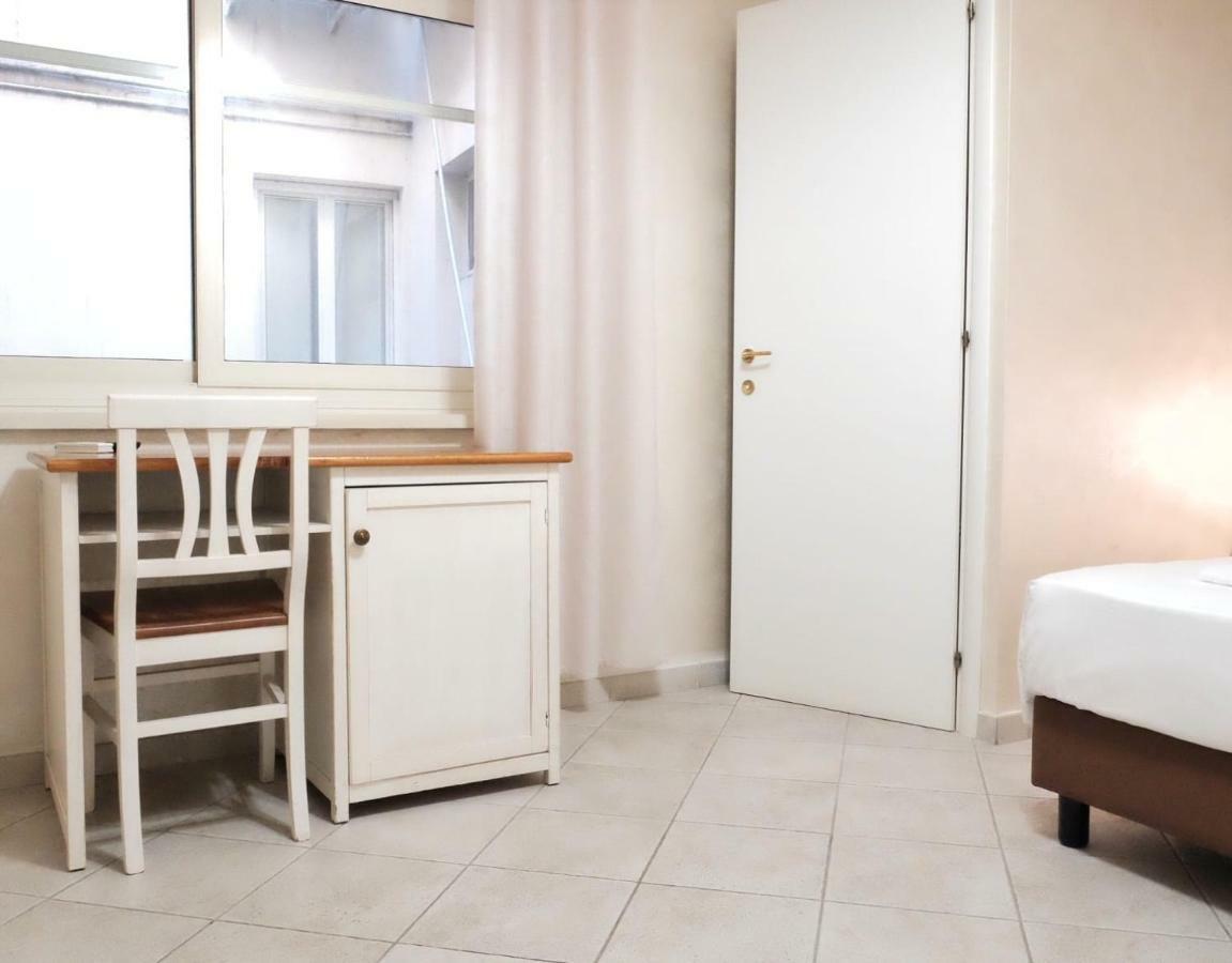 Re Monti Bed & Breakfast Rome Bagian luar foto